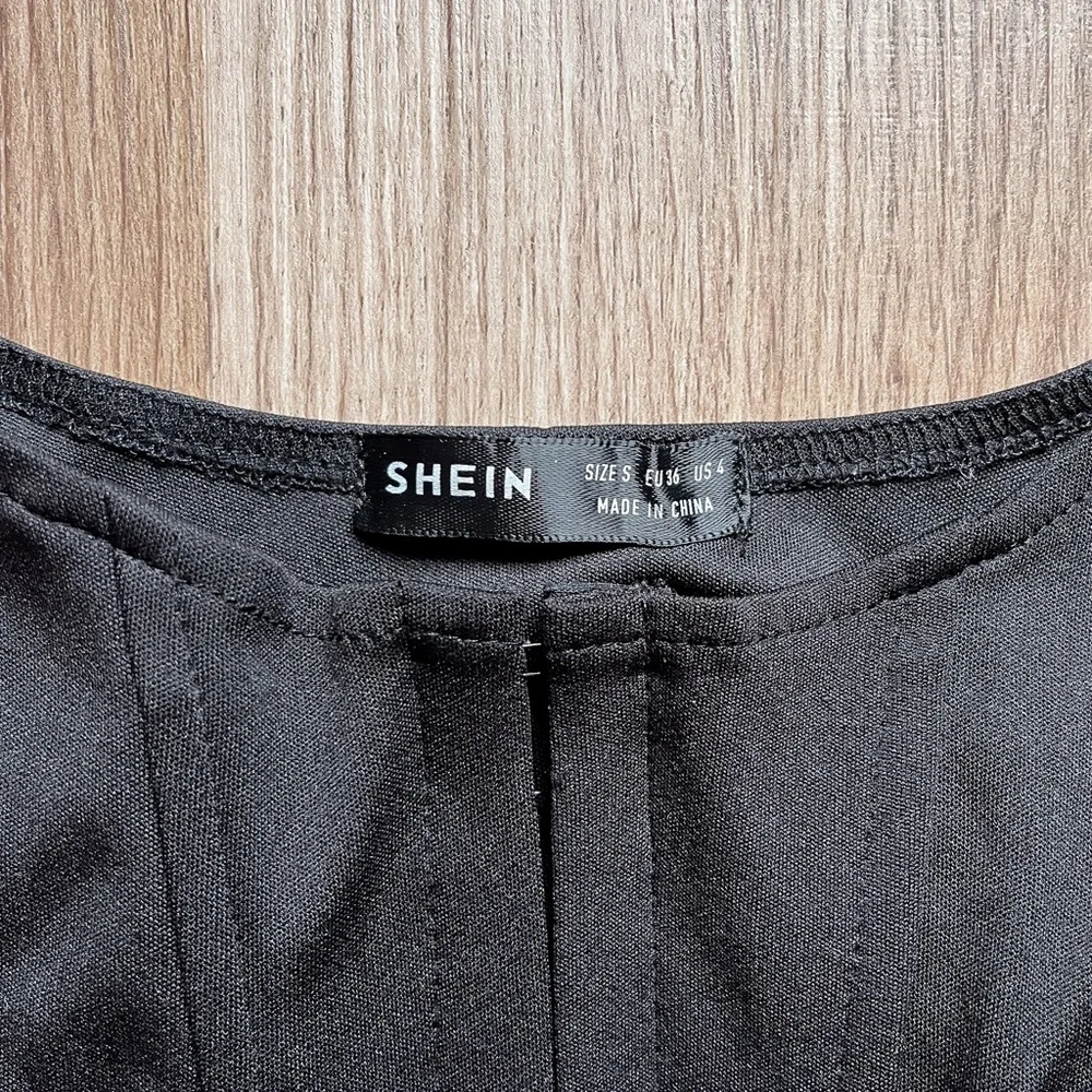 SHEIN Corsets in Black and Bubblegum Pink in S - Picture 2 of 4